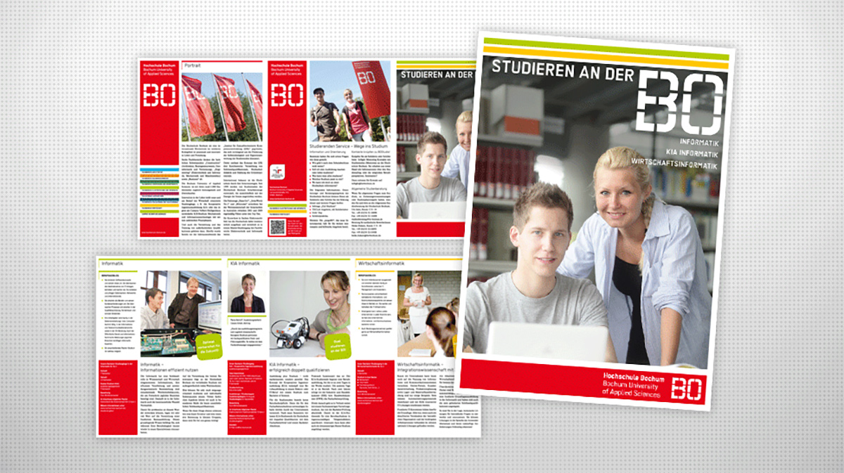 Mockup Broschüren Hochschule Bochum